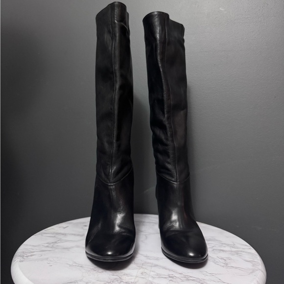 Ateliers Black Leather Heeled Boots - Picture 3 of 7